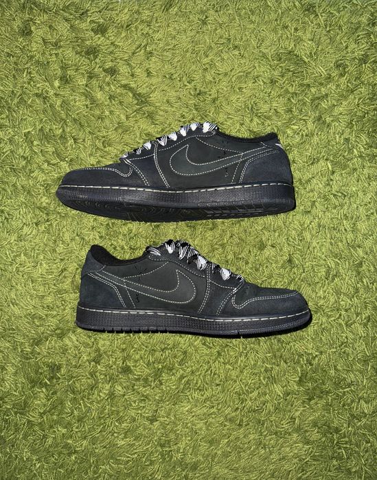 Black Phantom Travis Scott