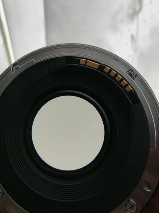 Обʼєктив Canon 50мм f1.8