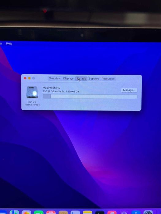 MacBook Pro 13” i5 8GB 256GB