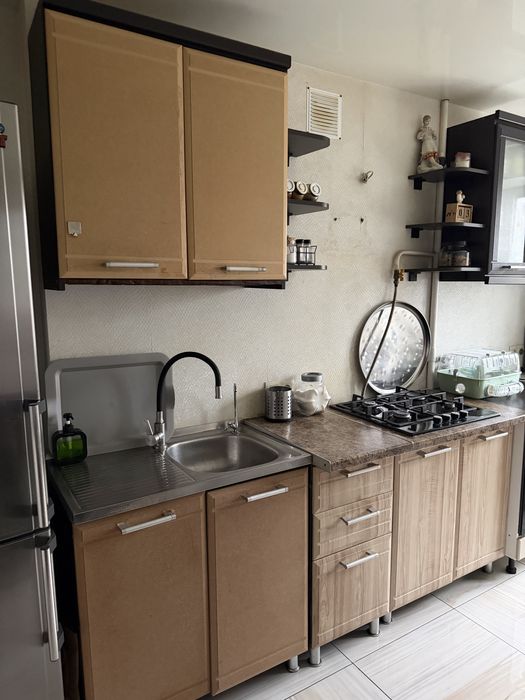 Шкаф кухонный кухня