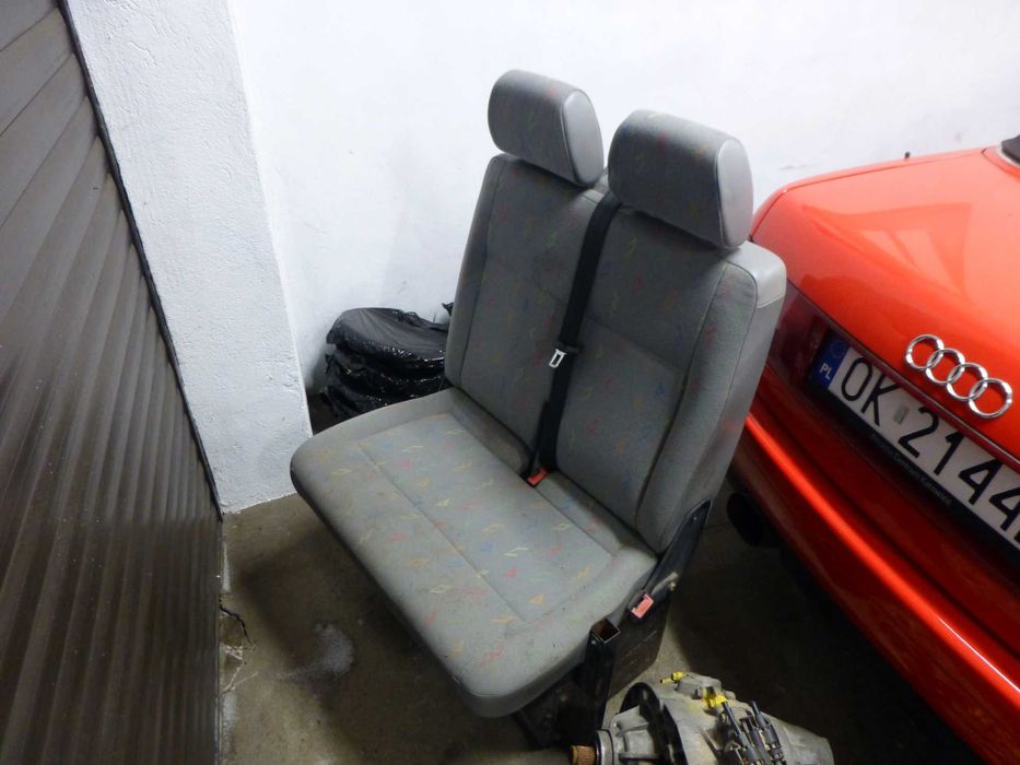 VW T5 T5 lift fotel prawy PODWÓJNY kanapa dwójka inka skrzynia