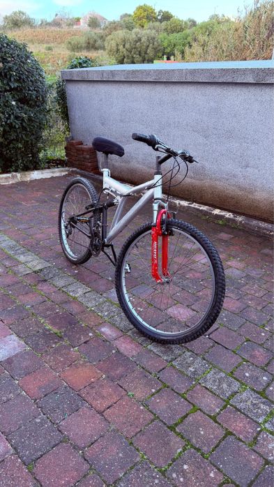 Bicicleta para passeio dupla suspensão