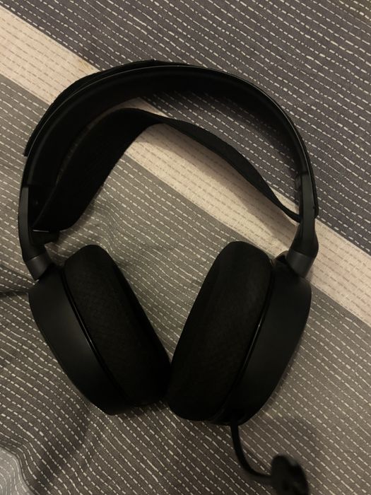 steelseries arctis pro wireless + stacja z bateriami