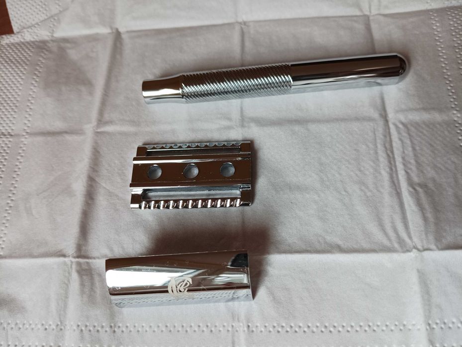 Maszynka do golenia na żyletki King C Gillette