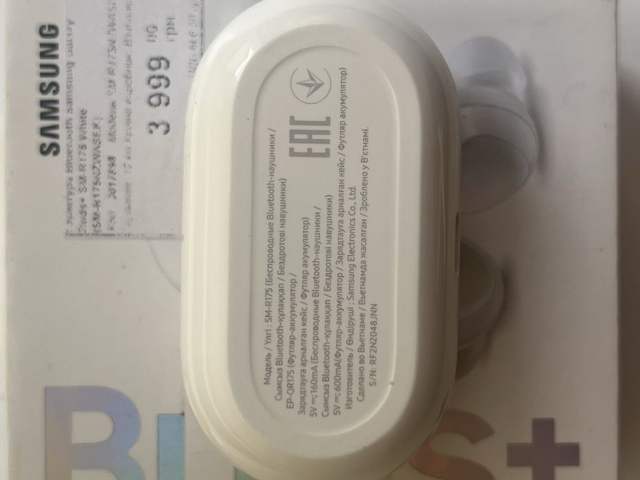 Bluetooth навушники оригінальні. Samsung Buds +