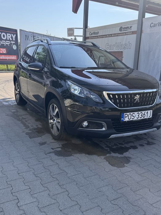 Sprzedam Peugeot 2008 aircross 2019 rok  1,5 Blue Hdi 120 tyś km
