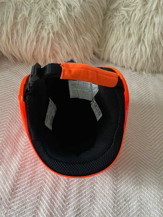 Kask narciarski dziecięcy