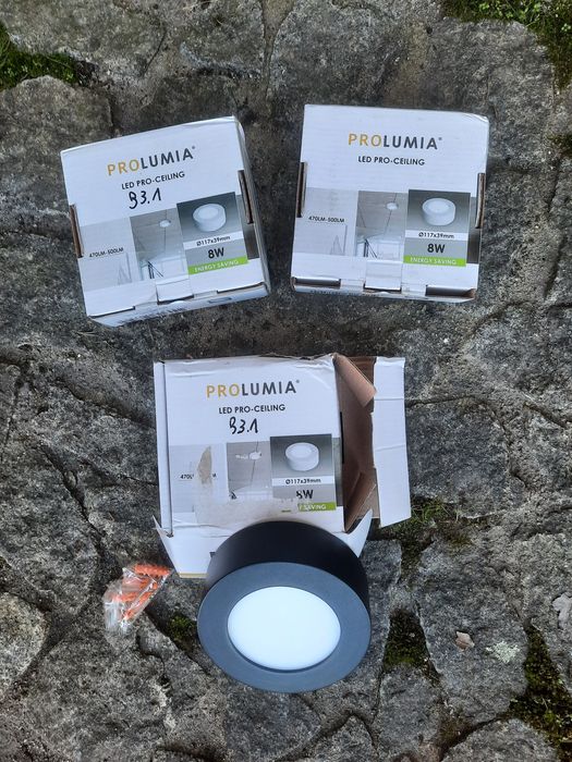 Luzes de teto e de parede. Caixas de derivação,  respiradores