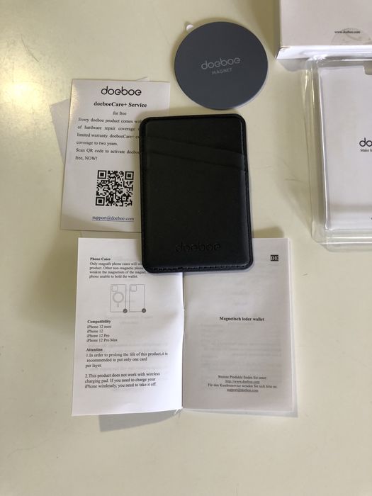 Шкіряний магнітний гаманець для карток