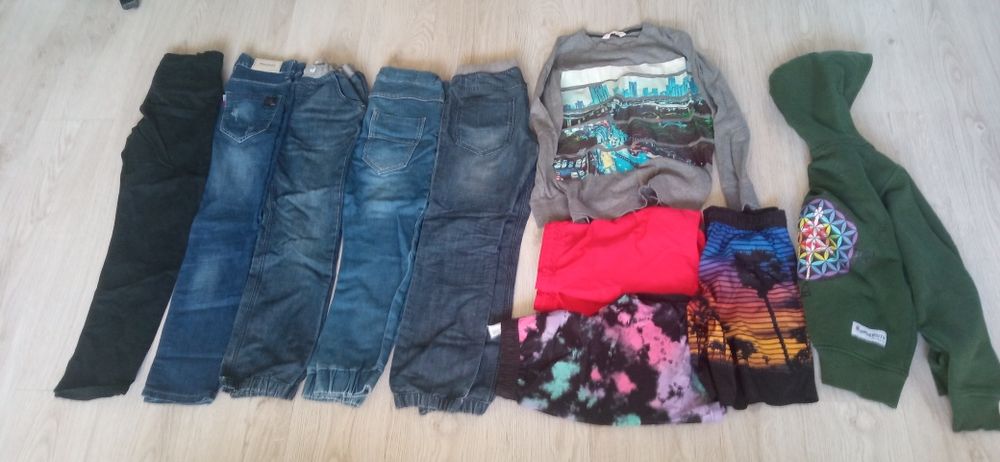 Ubrania chłopięce roz 146 /152 / 158