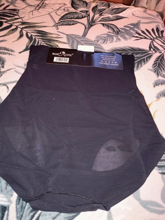 Bielizna wyszczuplającea.