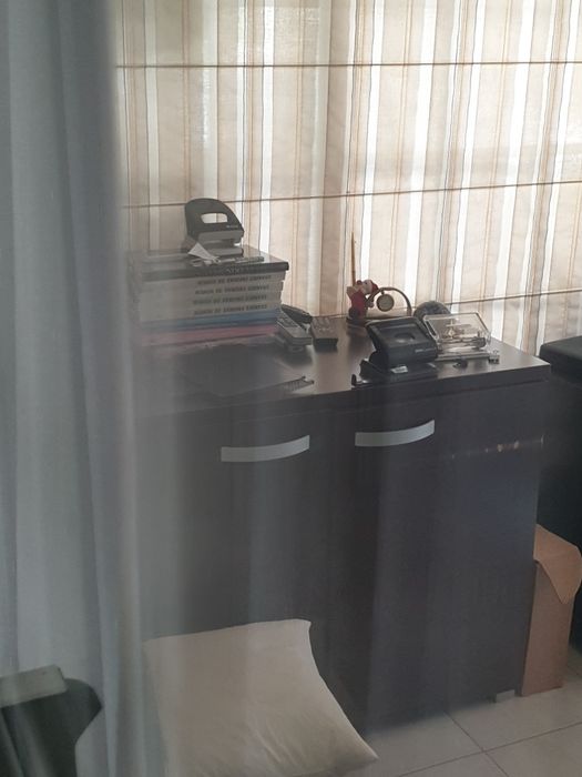 Conj de 5móveis escritório IKEA /Wengué/Muito bom estado-Juntos ou separados