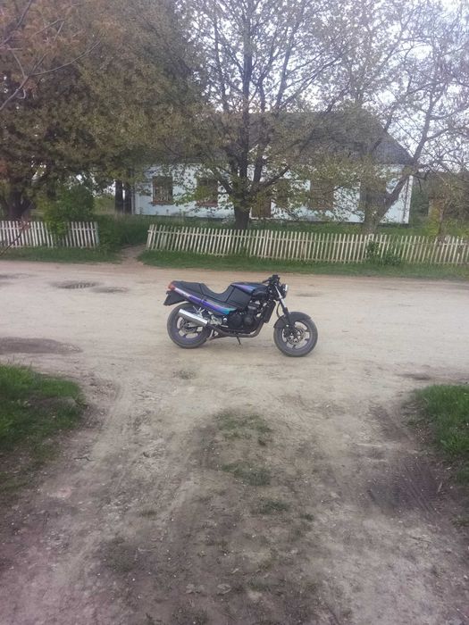 Kawasaki gpx 600r на документах