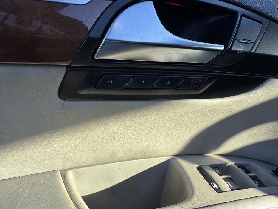Продам Ауди Q74L 3.0 тді