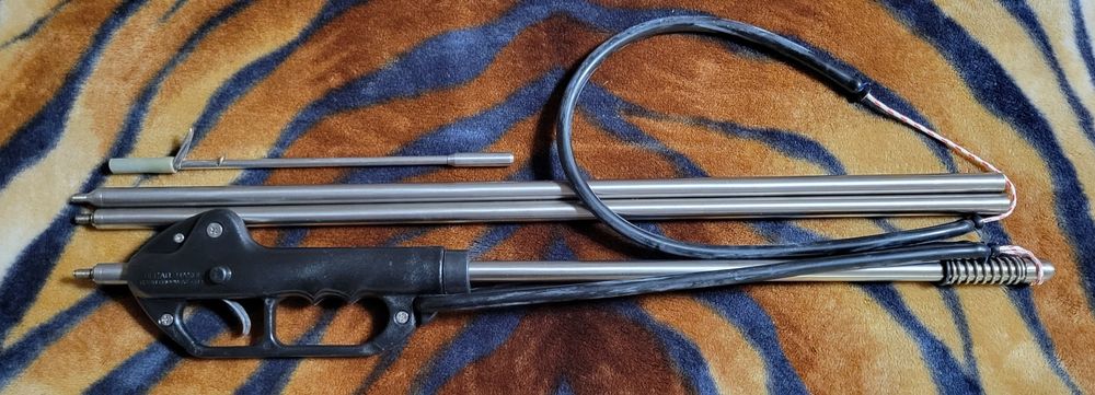 Подводное ружье на резиновых тягах