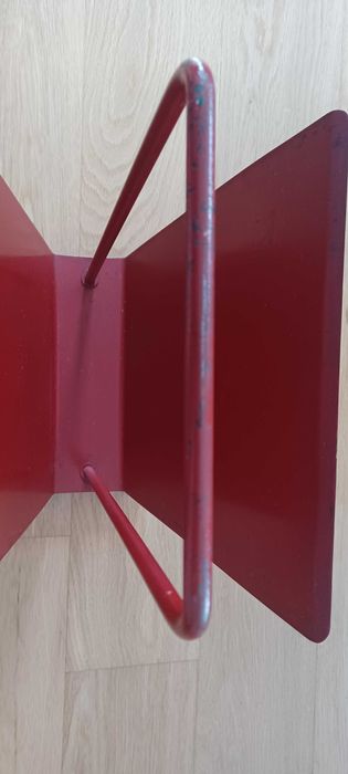 Suporte para revistas antigo  em metal