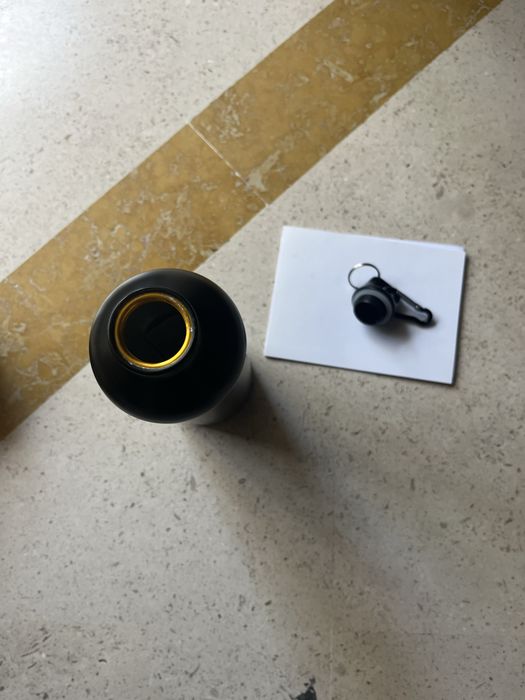 Garrafa  em metal 800ml
