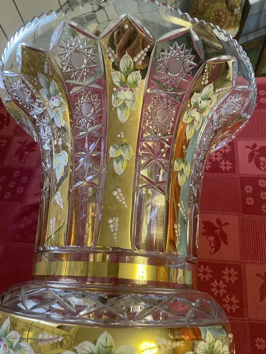 Хрустальная ваза