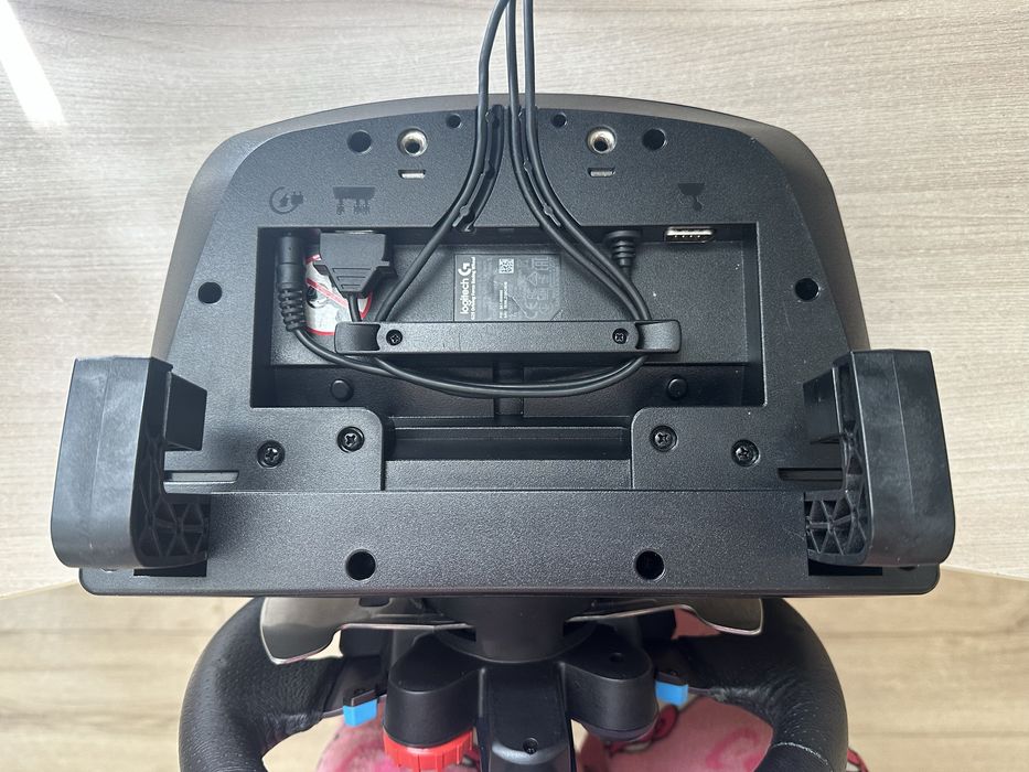 Logitech g29 + педалі (без кпп)