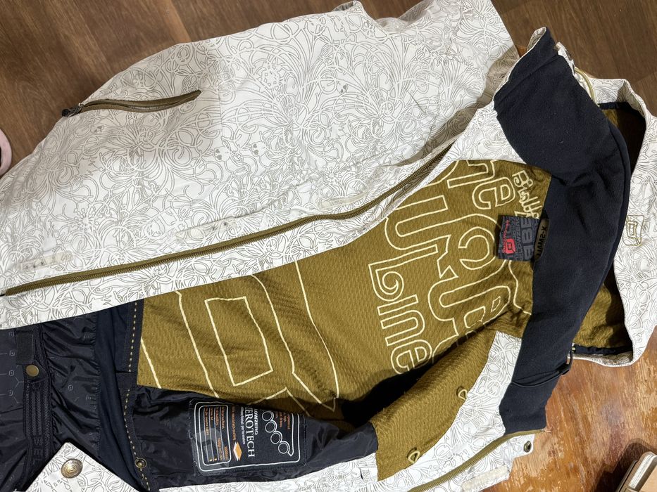 Куртка гірськолижна Belowzero