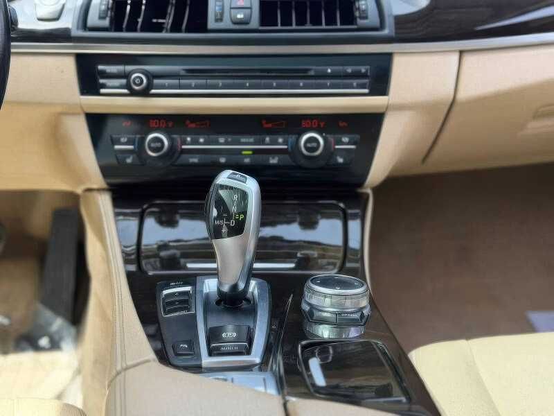 2015 BMW 5 Series 528i