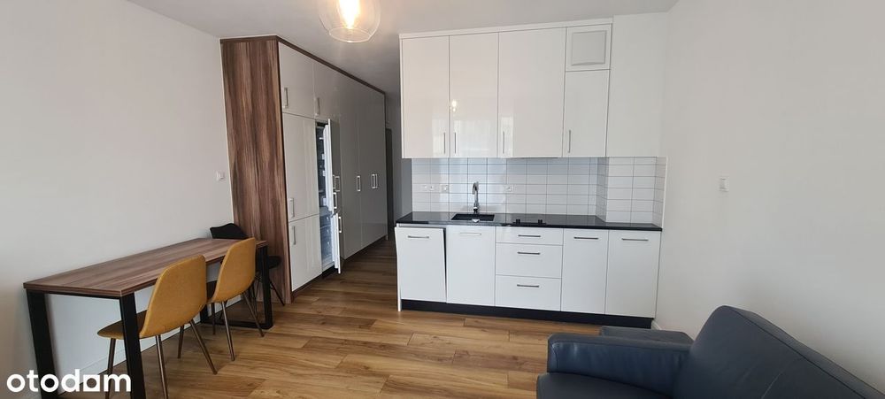 Przy parku - Mieszkanie 2-pokojowe z balkonem i windą