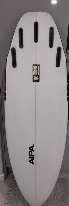 Prancha de surf Marca Aipa  modelo Supernova 5'7 EPS