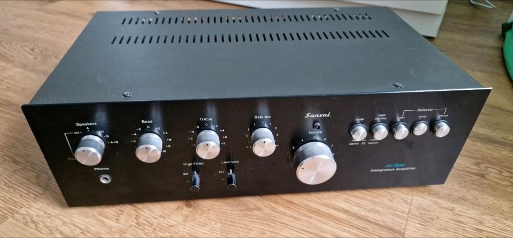 Wzmacniacz Sansui AU-2900