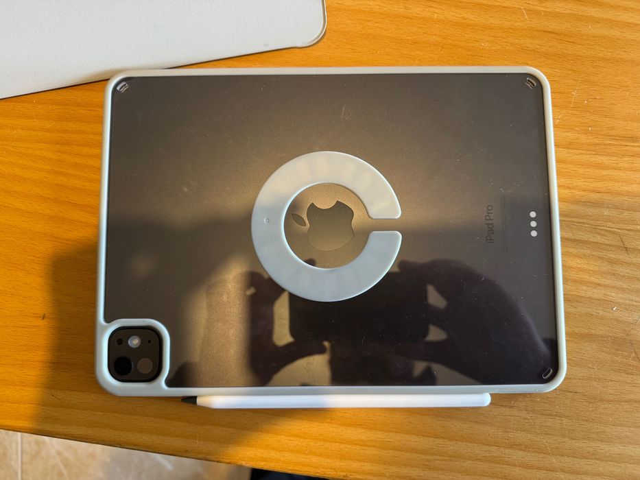 Capa Magnética 360º Zoyu - iPad Pro M4 11 polegadas