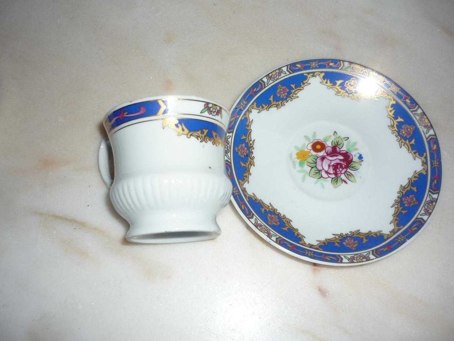 Chavena café e pires em porcelana T limoges
