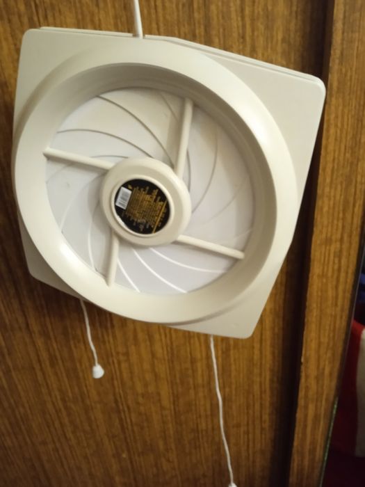 Продам вентилятор-вытежка!