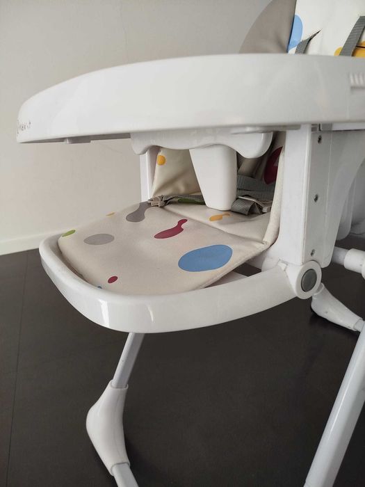 Cadeira de Refeição para Bebé – Confortável e Ajustável