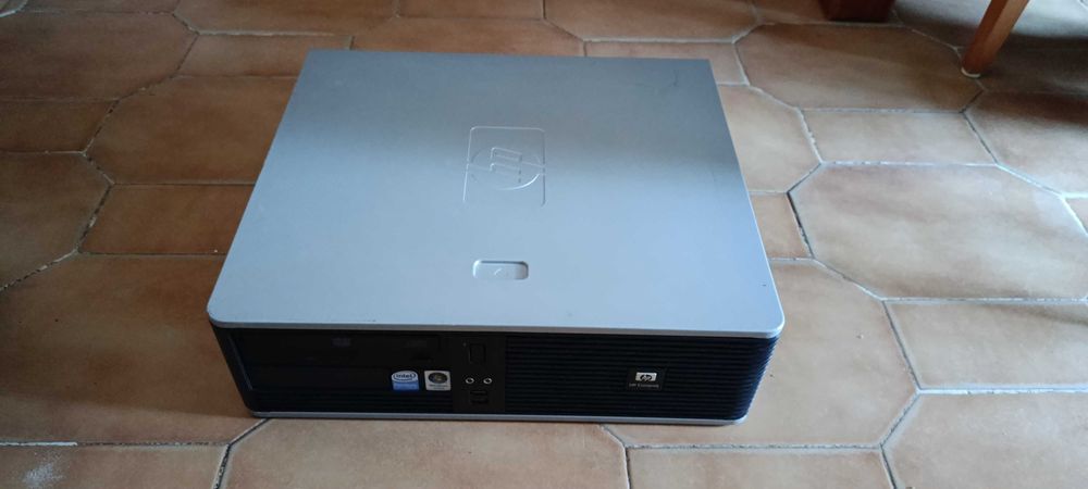 Computador HP Compaq dc5700 SFF