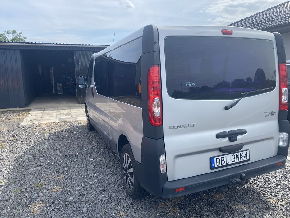 Samochód osobowy Renault Trafic