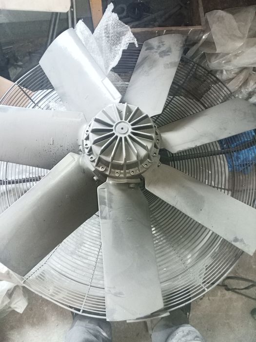 Витяжка ,пропеллер,вентилятор,для свинокомплексу,ферми,ппокрасочного б