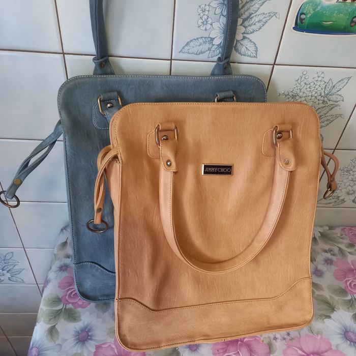 Продам две кожаные женские сумки в состоянии новых