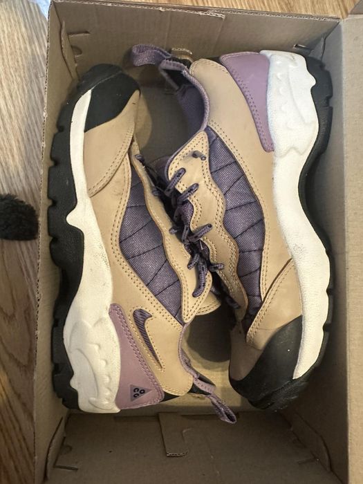 Продам чоловічі кросівки