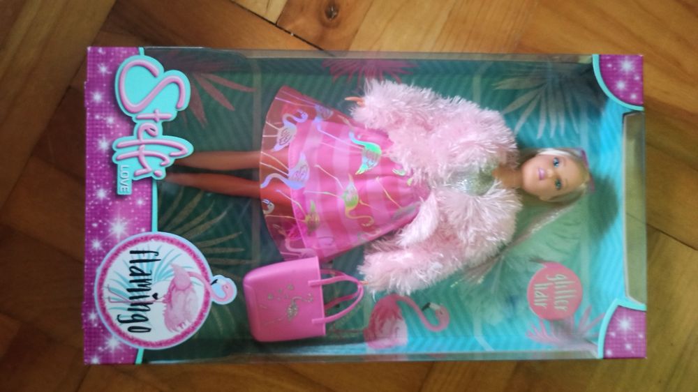 Lalka Barbie Flamingo