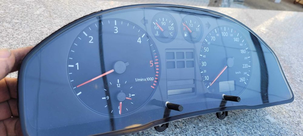 Quadrante Diesel VDO Audi A4 B5 8D 1.9 TDI AFN Ref. 8D0919861F - Como novo
