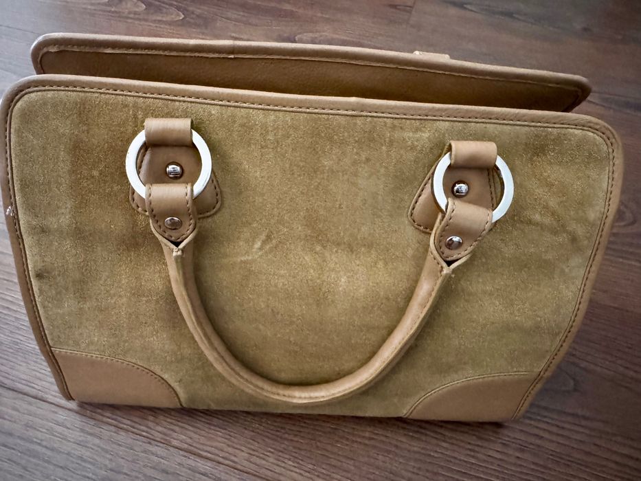 Mala Guy Laroche camel