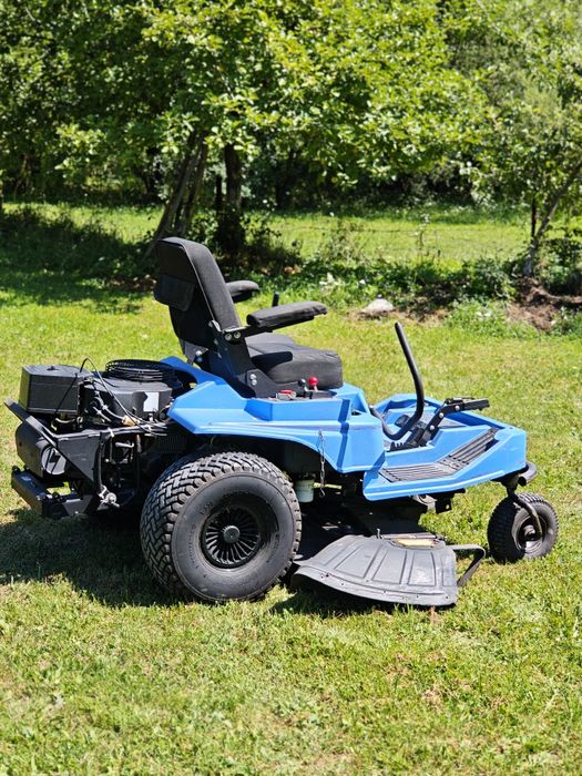 Садовий трактор газонокосарка USA Dixon ZTR 5023