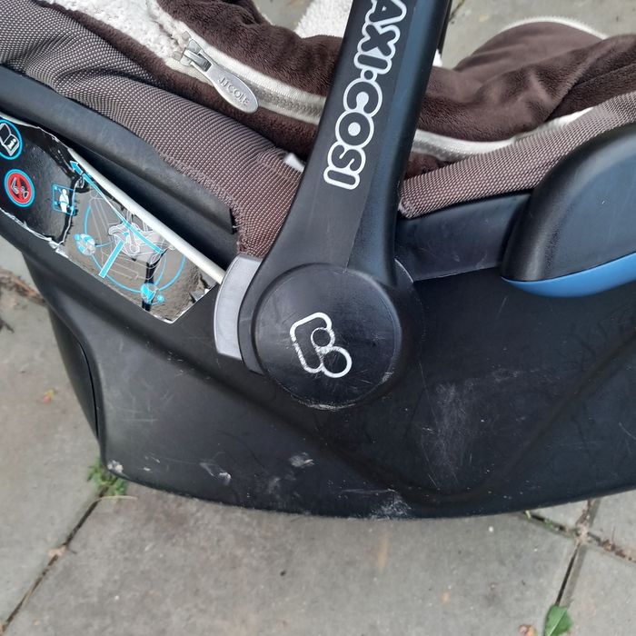 Za darmo fotelik 0 13 kg maxi cosi stan dobry