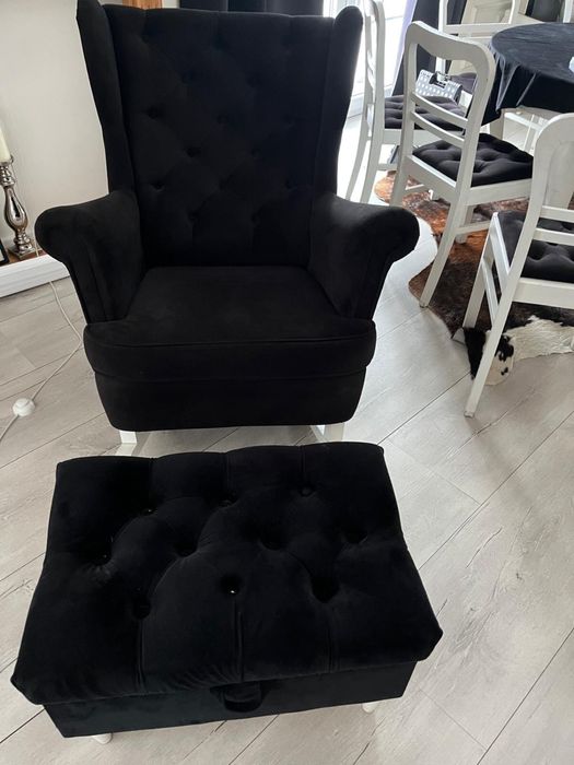 Fotel uszak bujany z podnóżkiem