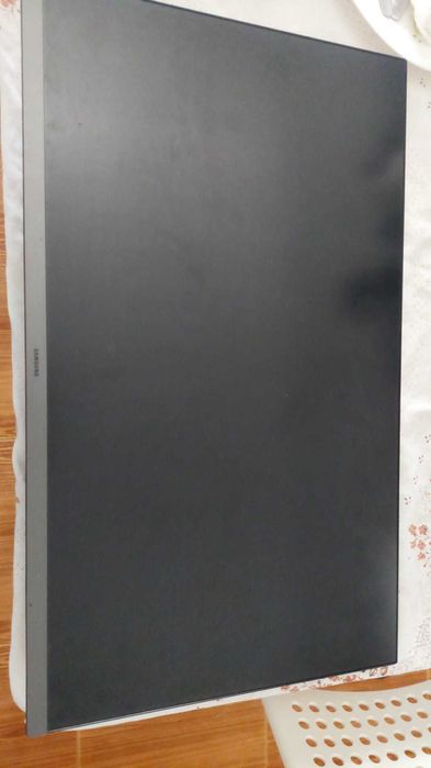 Monitor Samsung em excelente estado