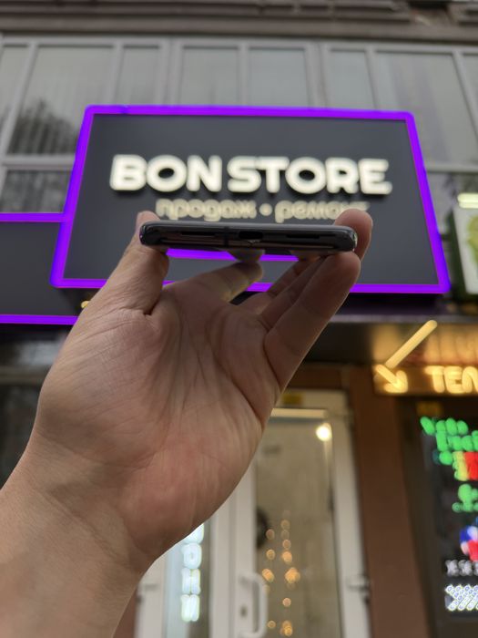 Google Pixel 8 pro 512gb 47 циклів!