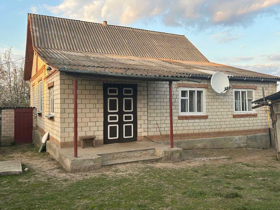 Продам житловий будинок у селі Широка Гребля  Хмільницького району