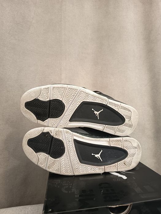 Jordan 4 fear *opis