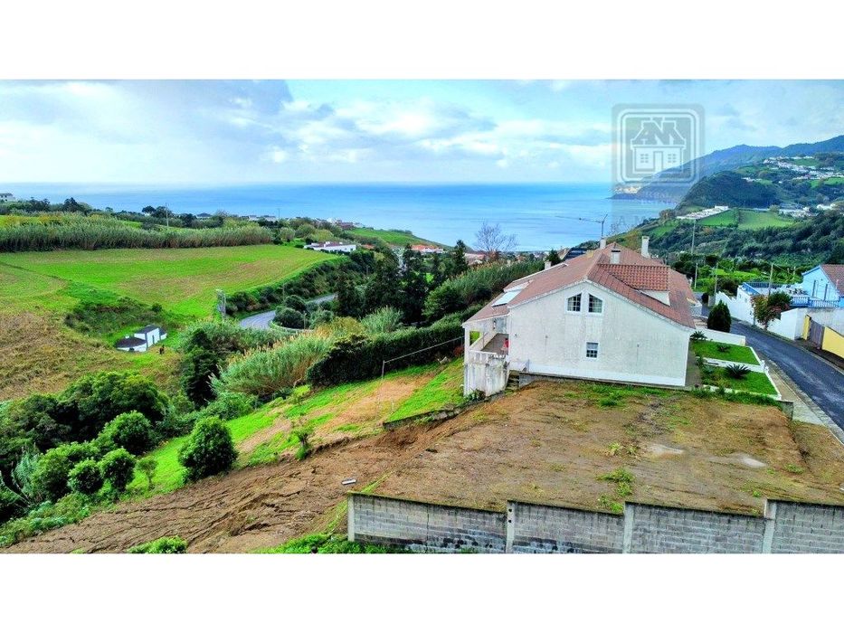 VENDA de TERRENO para CONSTRUÇÃO - Lomba do Alcaide, Povoação, Ilha...
