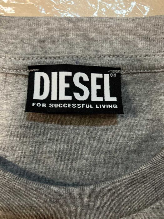 Szary T-shirt z nadrukiem Diesel roz.M