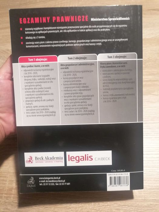 Książka Egzaminy Prawnicze Beck Akty cywilne i karne stan idealny
